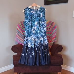 Gabby Skye Blue and White Floral Midi Dress